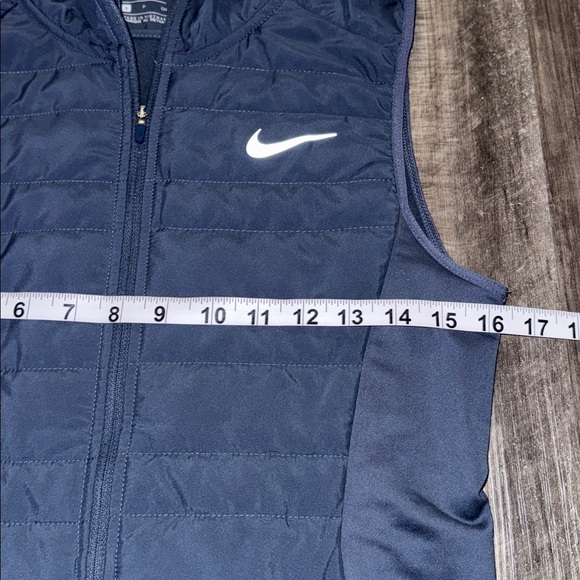 Nike Essential Running Vest Navy Blue Full Zip Puffer small Women's reflective - Picture 4 of 7